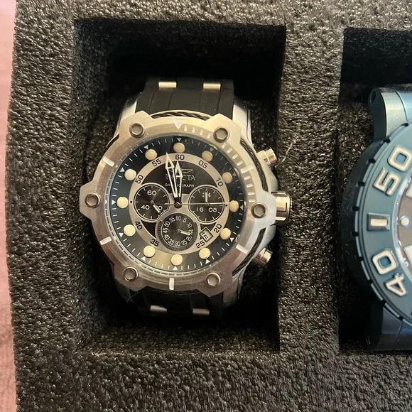 Invicta Bolt, Reserve Ocean Hawk, and Reserve Venom Men's Watches - Picture 7 of 7